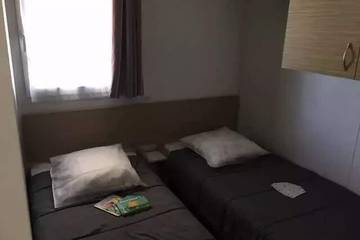 Camping pour 6 Personnes dans Puyravault (Vendée), Fontenay-le-Comte, Photo 1