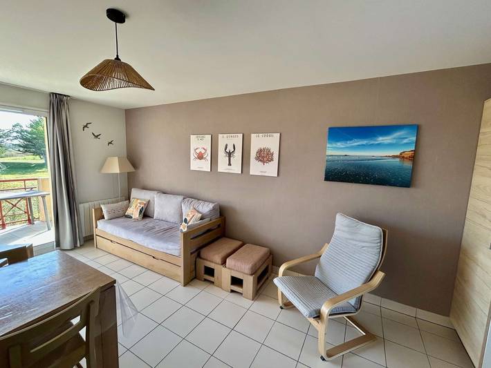 Gîte pour 6 personnes, avec piscine dans Golf Club des Sables d'Or - 3