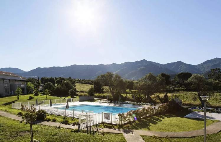 Gîte pour 10 personnes, avec piscine à Oletta - 3