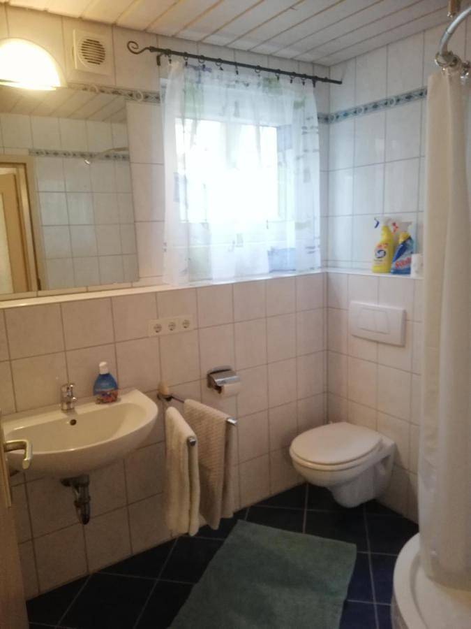 Ganze Wohnung, Ferienwohnung am Bodensee- Preiswert in Hödingen, Überlingen
