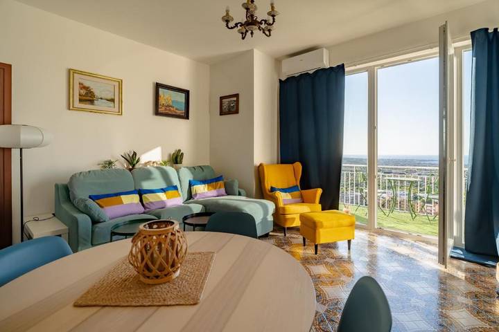 Appartement de vacances pour 10 personnes, avec terrasse et vue - 1