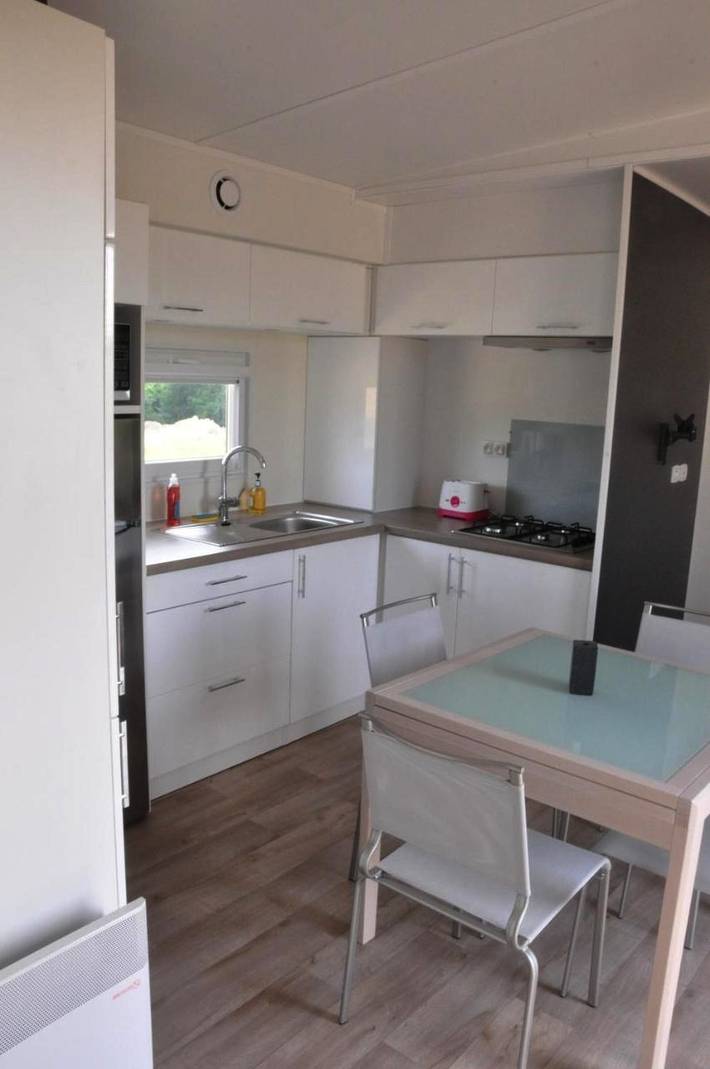 Location de vacances pour 6 personnes, avec vue ainsi que piscine et jardin, animaux acceptés à Saint-Georges-sur-Cher - 4