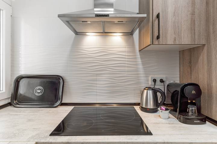 Entire apartment, Apartment 'Centro De Marbella' with Wi-Fi and Air Conditioning in Marbella Centre, Marbella