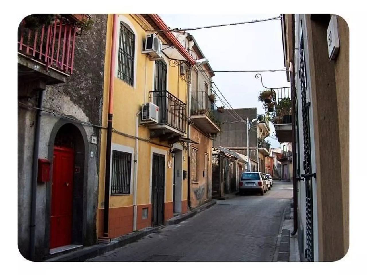 Appartamento intero, 4 Camere 2 Persone in Linguaglossa, Etna