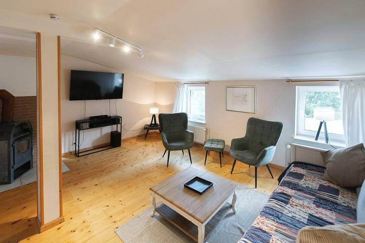 Ferienwohnung für 6 Personen, mit Terrasse und Garten in Carinerland - 2