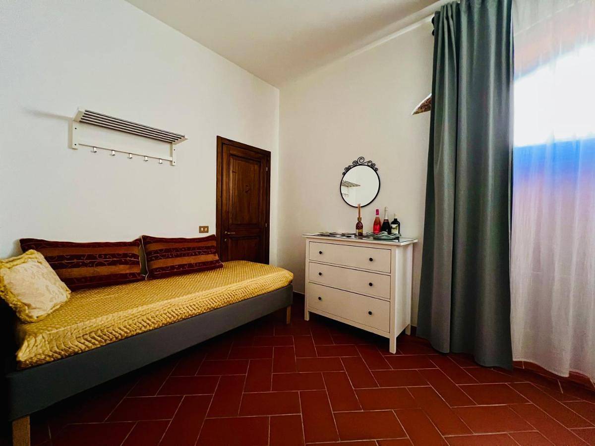 Classic Triple Room in Vinci, Province de Florence