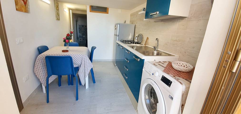 Gîte pour 3 personnes, avec terrasse à Alcamo Marina - 2