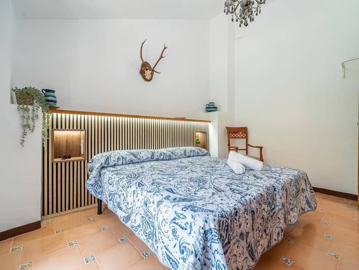 Casa de vacaciones para 15 personas, con piscina, Familias con niños en Parque Natural Sierras Subbéticas - 4