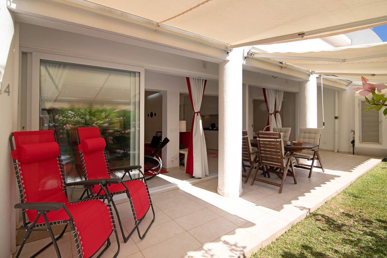 Appartement entier, Appartement de vacances 'Grand Appartement à Vale do Lobo' avec jardin privé et Wi-Fi in Vale do Lobo, Quarteira