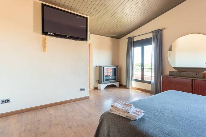 Finca mit Whirlpool für 40 Personen, mit Garten und Whirlpool an der Costa Dorada - 3