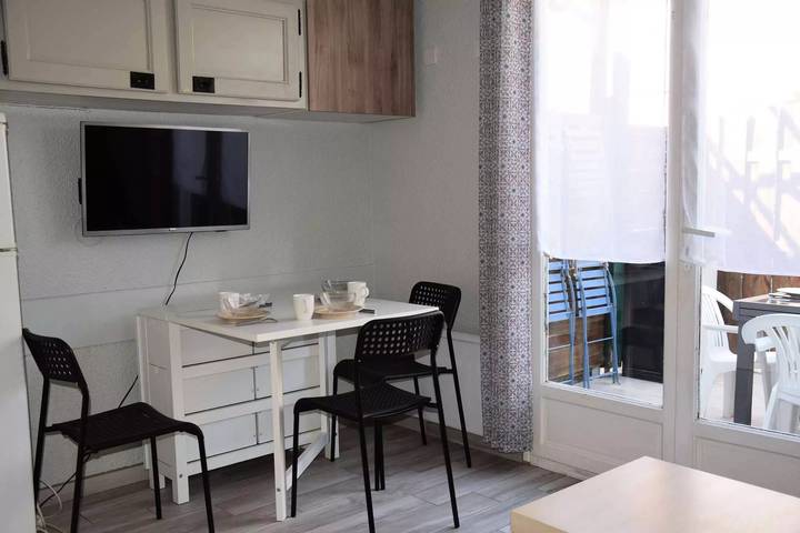 Ferienhaus für 5 Personen, mit Terrasse und Pool sowie Ausblick, mit Haustier in Marseillan - 3