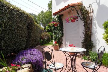 Gîte pour 4 personnes, avec terrasse et jardin à Laroque-des-Albères