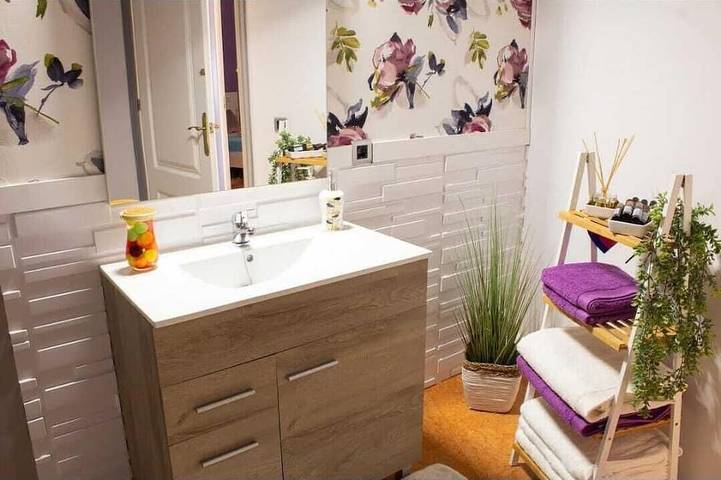 Fantástica Vivienda Turística Totalmente Renovada y Rodeada de Viñas Manchegas in Alhambra, Comarca de la Mancha