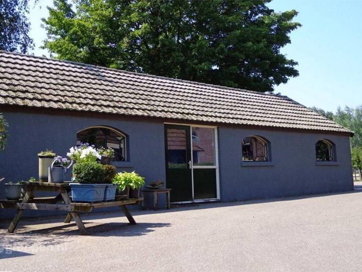 Bauernhof für 25 Personen, mit Terrasse, kinderfreundlich in Südholland