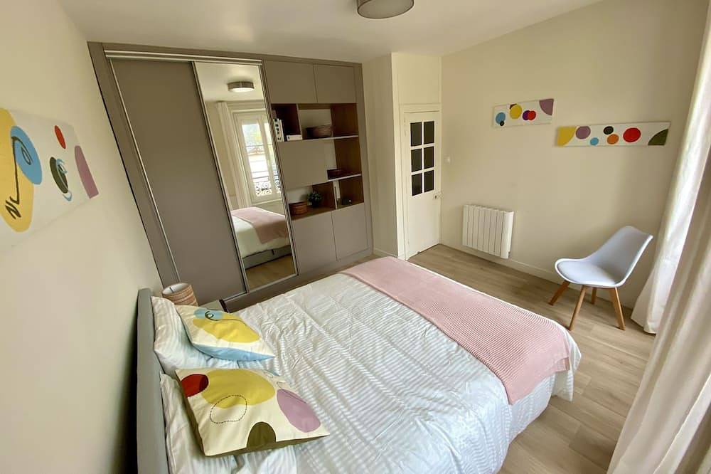 Charming fisher house on the Seaside in Saint-Benoît-de-l'Aure, Bayeux region