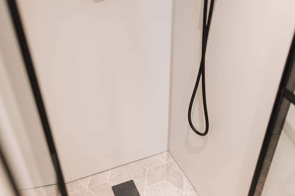 Veluwse Vlucht | Gloednieuw Tiny House met Hottub op een privé bos-erf in Veluwe