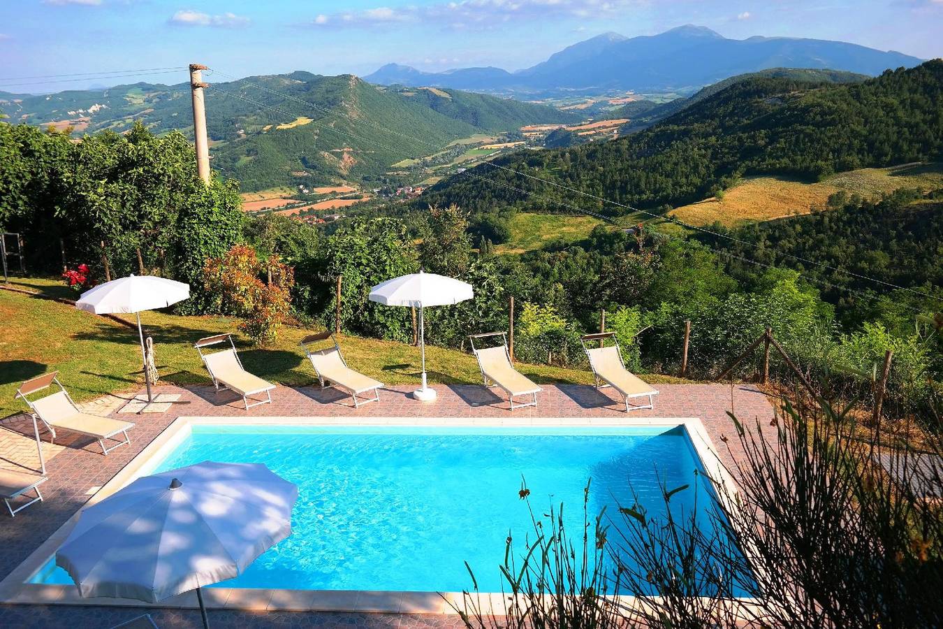 Vakantiehuis voor 16 personen ca. 190 qm in Acqualagna, Marche (provincie Pesaro-Urbino) in Acqualagna, Valle del Metauro