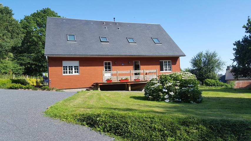 Location de vacances pour 5 personnes, avec Terrasse ainsi que Jardin et Vue à Saint-Pierre-Langers