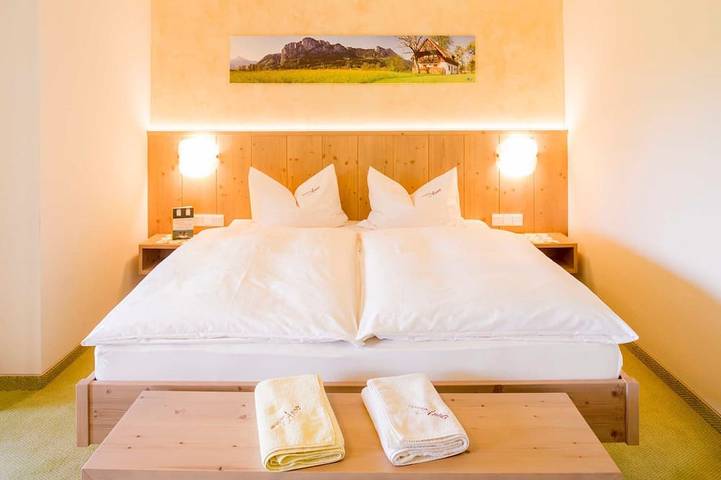 Bed and Breakfast für 2 Personen, mit Pool und Garten am Mondsee - 3