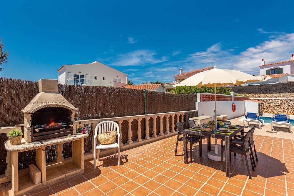 Villa De La Luz by Villa Plus in Punta Prima, Sant Lluís