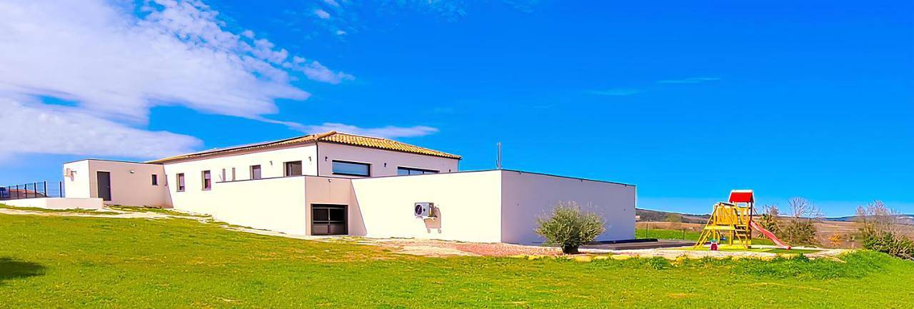 Villa d'artistes in Malras, Région de Limoux