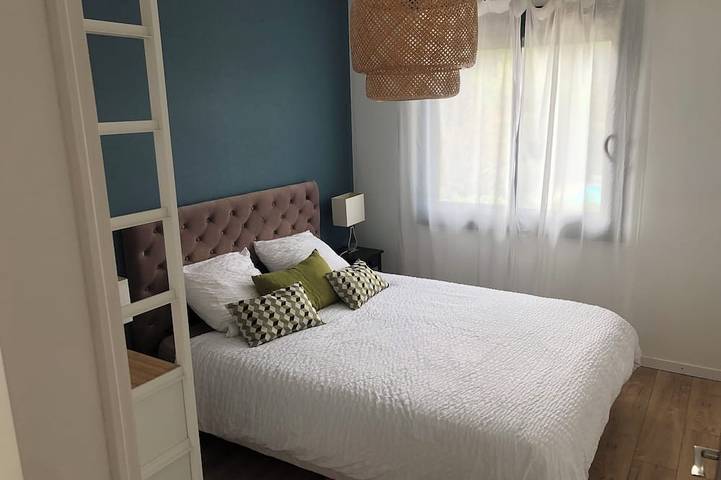 Location de vacances pour 8 personnes, avec jardin et terrasse à Saint-Médard-en-Jalles - 3