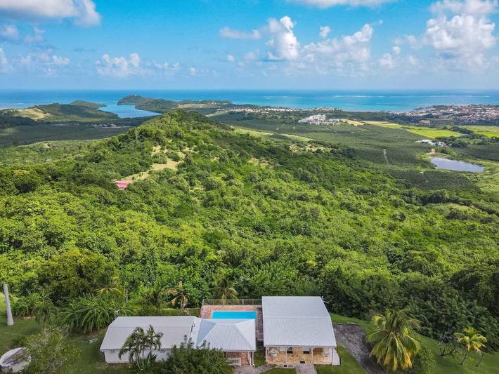 Location de vacances pour 4 personnes, avec jardin et piscine à Le Vauclin - 2