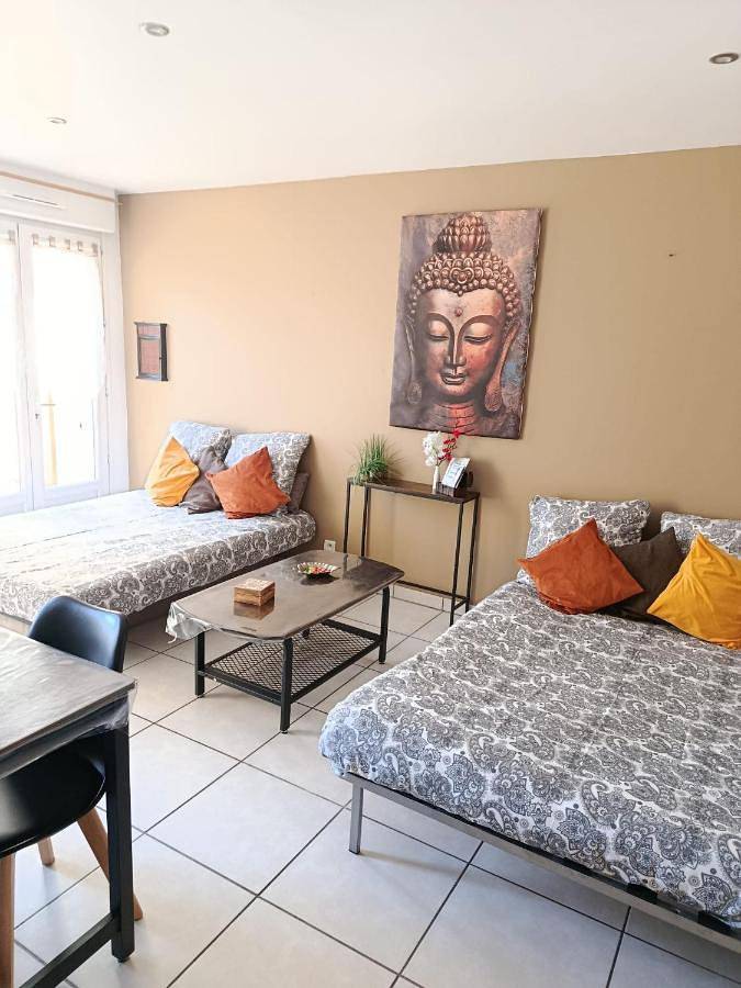 Appartement entier, Le Namaste Charmante maisonnette climatisée de 45 m2 in Brasles, Aisne