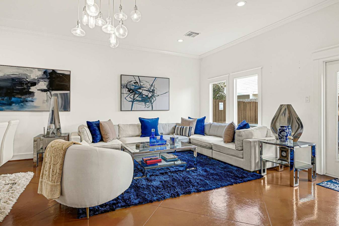 3Br 2 5 Bath Home With Power Wifi Hot Tub in Houston, Harris County