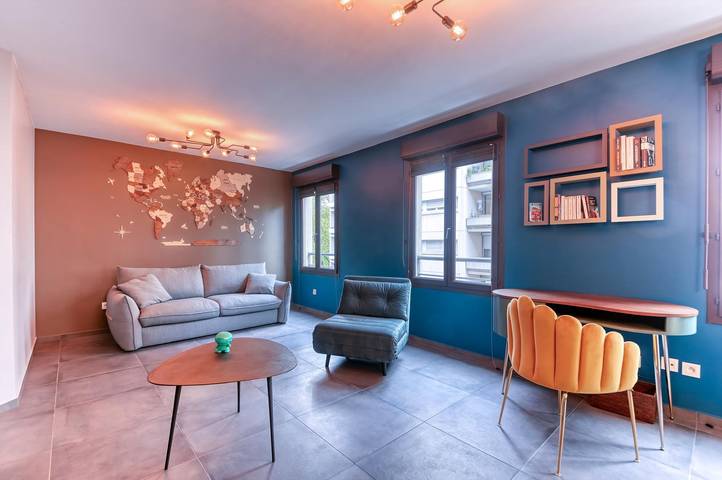Studio pour 2 personnes, avec balcon à Villeurbanne