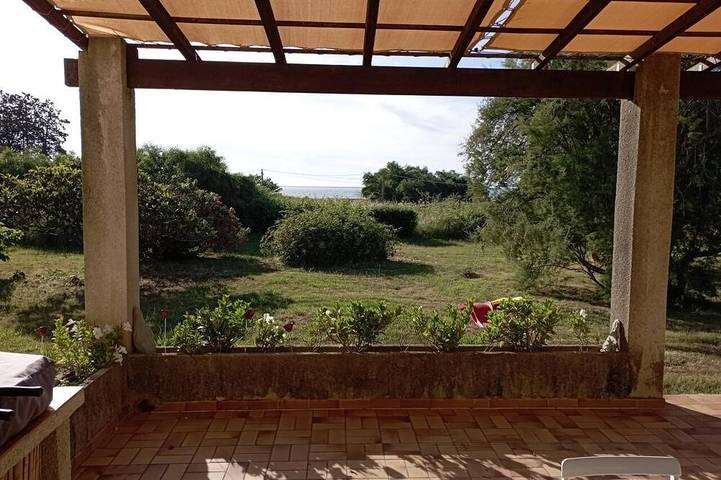 Location de vacances pour 12 personnes, avec jardin à Solaro