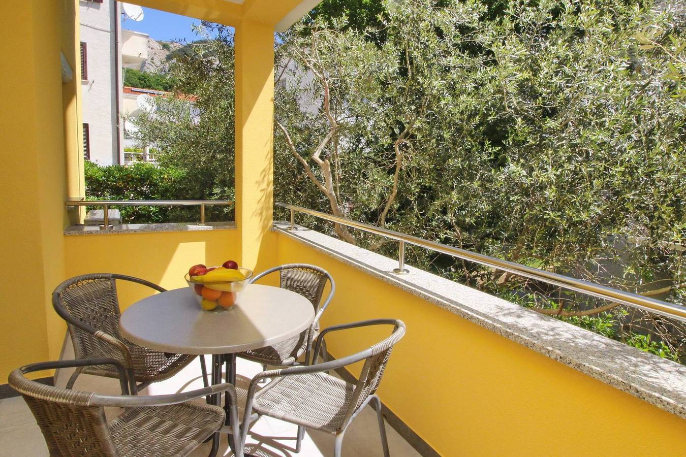 Ganze Wohnung, Charmante Wohnung Brnic Nr. 2 - mit Balkon in Baska, Krk