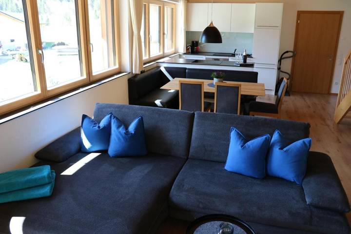 Vakantieappartement voor 6 personen, met terras en uitzicht in Schoppernau