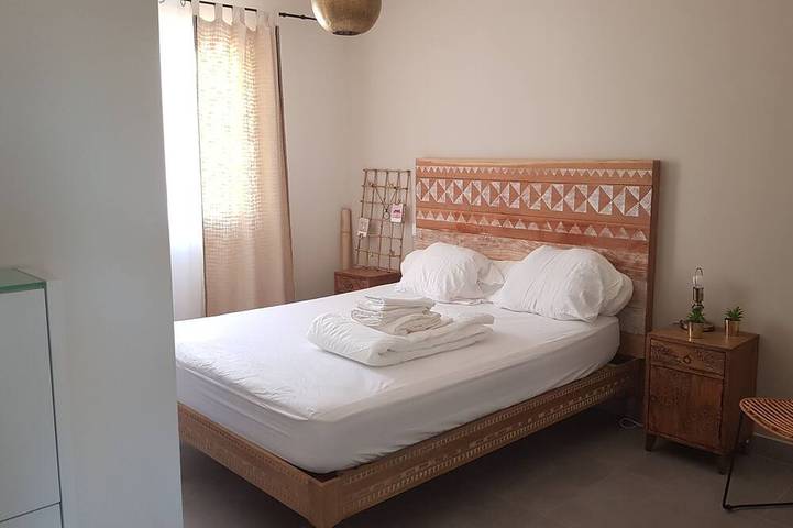 Location de vacances pour 8 personnes, avec jardin à Armissan - 2