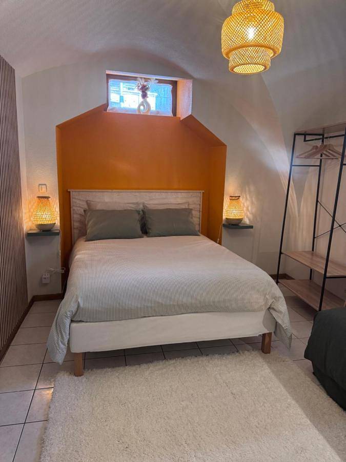 Gîte pour 6 personnes, avec vue à Châteauroux-les-Alpes - 4