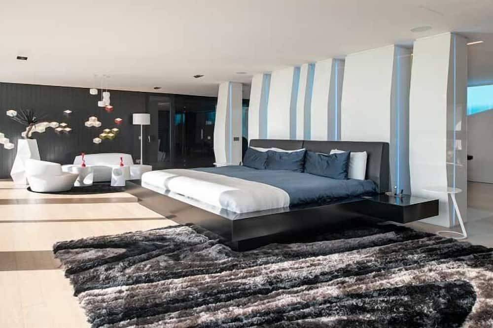 Ibiza-Stil in Barcelona in Badalona, Costa del Maresme