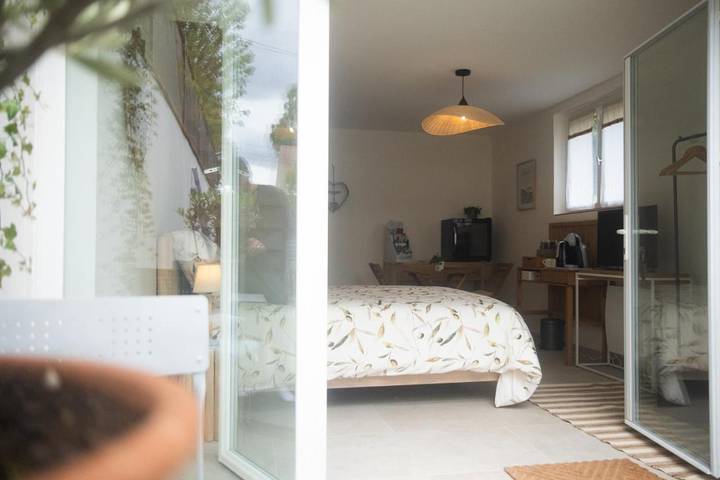 Chambre d’hôte pour 4 personnes, avec jardin ainsi que terrasse et jacuzzi, animaux acceptés dans Oise - 4