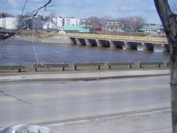 Chambre d’hôte pour 2 personnes, avec balcon et jacuzzi dans Matane