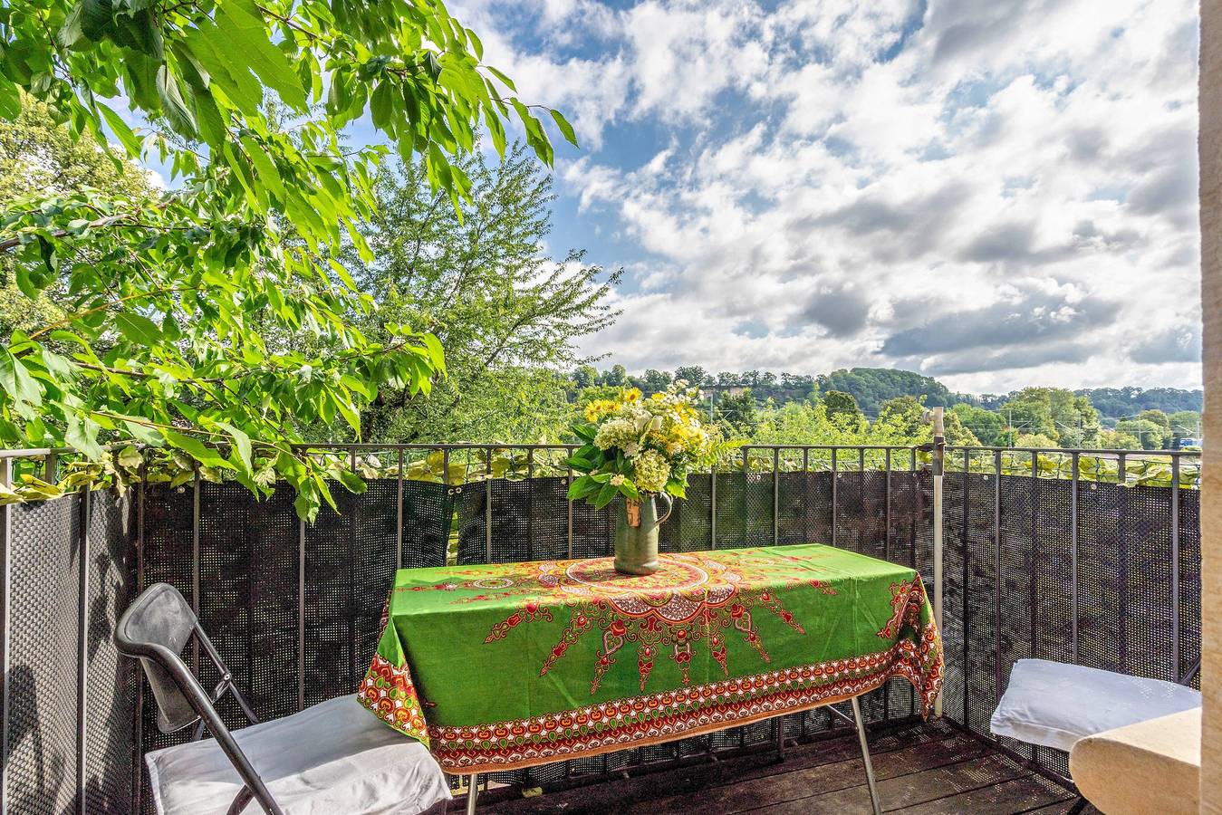 Ganze Wohnung, Ferienwohnung „Mein Gast“ mit Gemeinschaftsgarten, Balkon und Wlan in Pirna, Elbsandsteingebirge