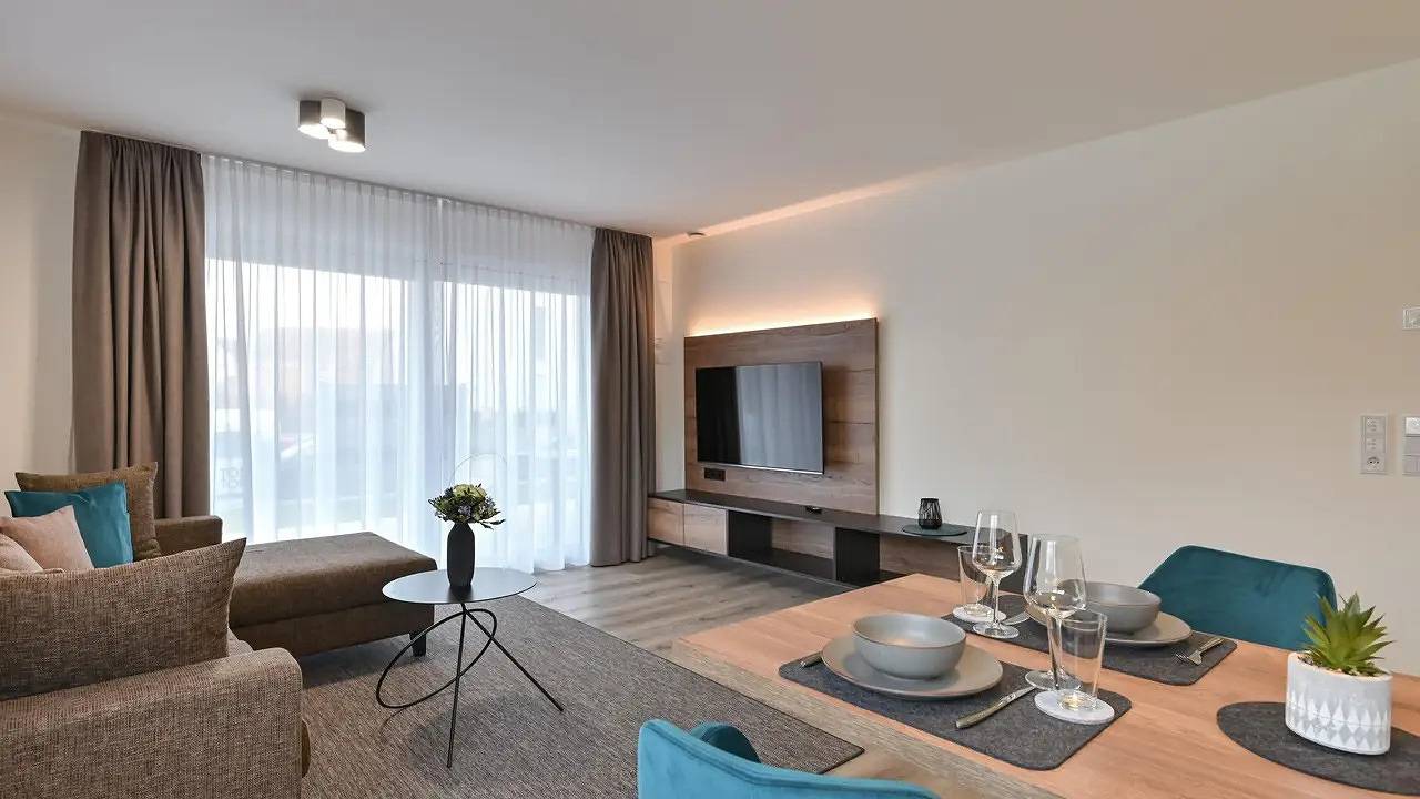 Ganze Ferienwohnung, Ferienwohnung für 4 Personen (95 m²) in Friedrichshafen in Friedrichshafen, Region Bodensee-Oberschwaben