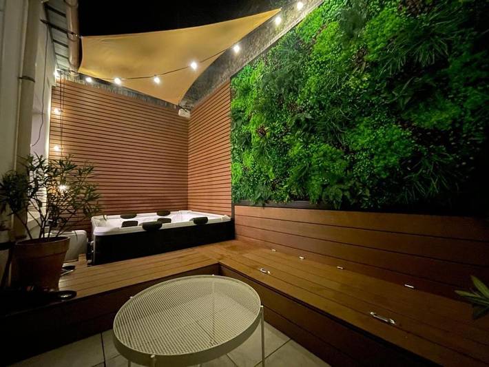 Appartement de vacances pour 4 personnes, avec terrasse et jacuzzi