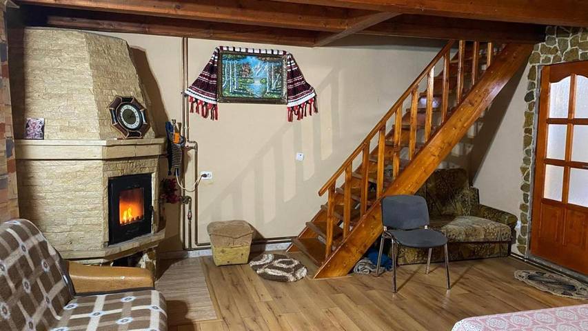 Gîte pour 12 personnes, avec vue et jardin dans Mărișel - 4
