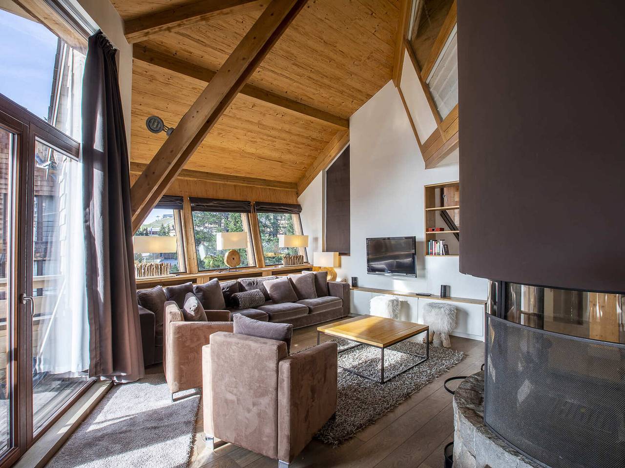 Modern and cozy 7-room chalet for 12 people in Avoriaz in Morzine, Les Portes du Soleil