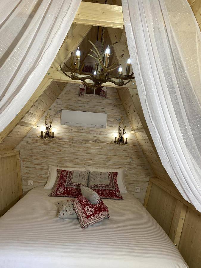 Chambre d’hôte pour 2 personnes, avec piscine ainsi que jardin et terrasse à Villelongue-dels-Monts - 2