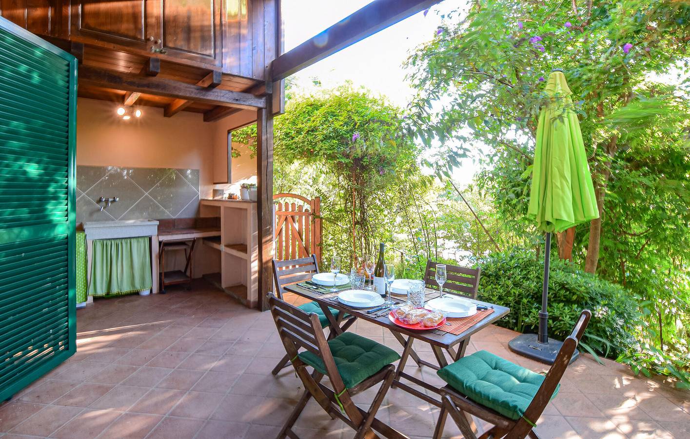 Ganze Ferienwohnung, Gemütliches Apartment mit AC, Pool, Parkplatz & WiFi in Magliano in Toscana, Grosseto Provinz
