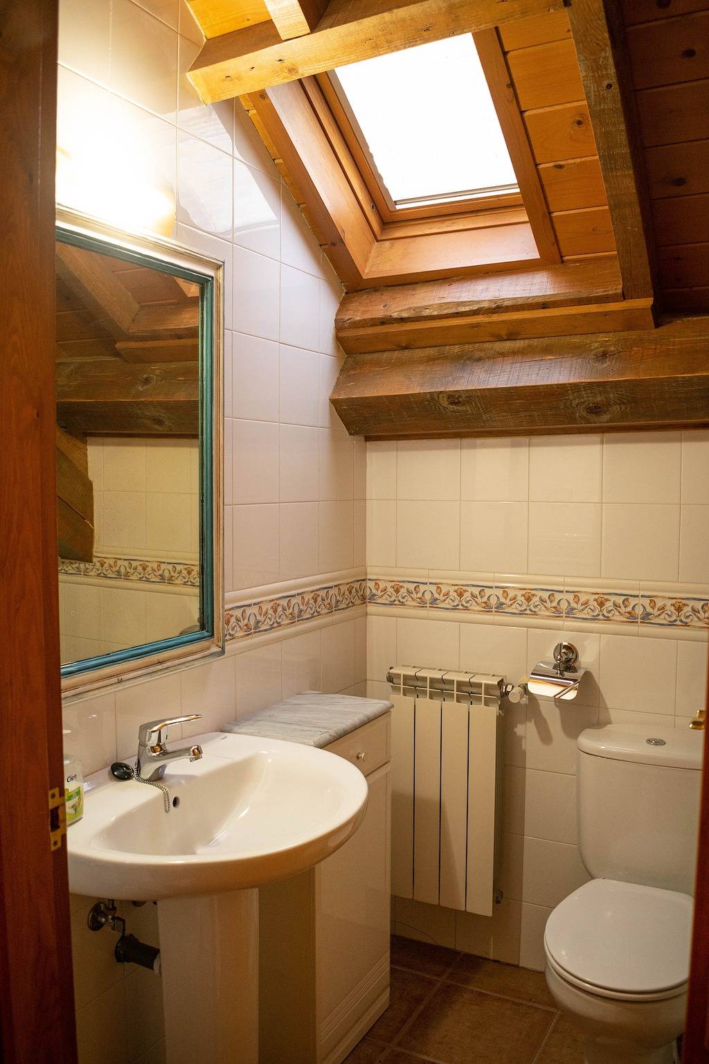 Appartement 'Kabila Enea 2' met uitzicht op de bergen, eigen tuin en Wifi, foto 11