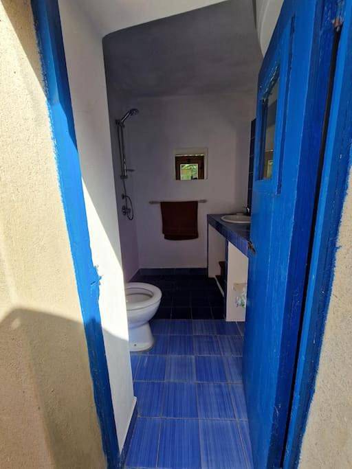 Location de vacances pour 5 personnes, avec Balcon ainsi que Terrasse et Vue à Filicudi - 3