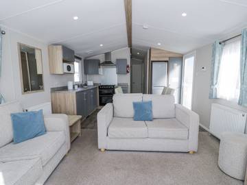 Caravan for 8 People in Cumbria, North West England, Photo 3