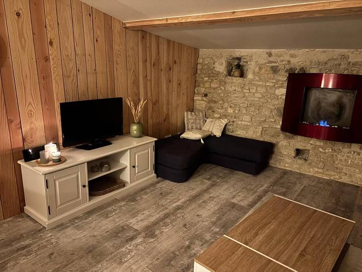 Gîte pour 2 personnes, avec jardin et terrasse, animaux acceptés dans Chauriat - 4