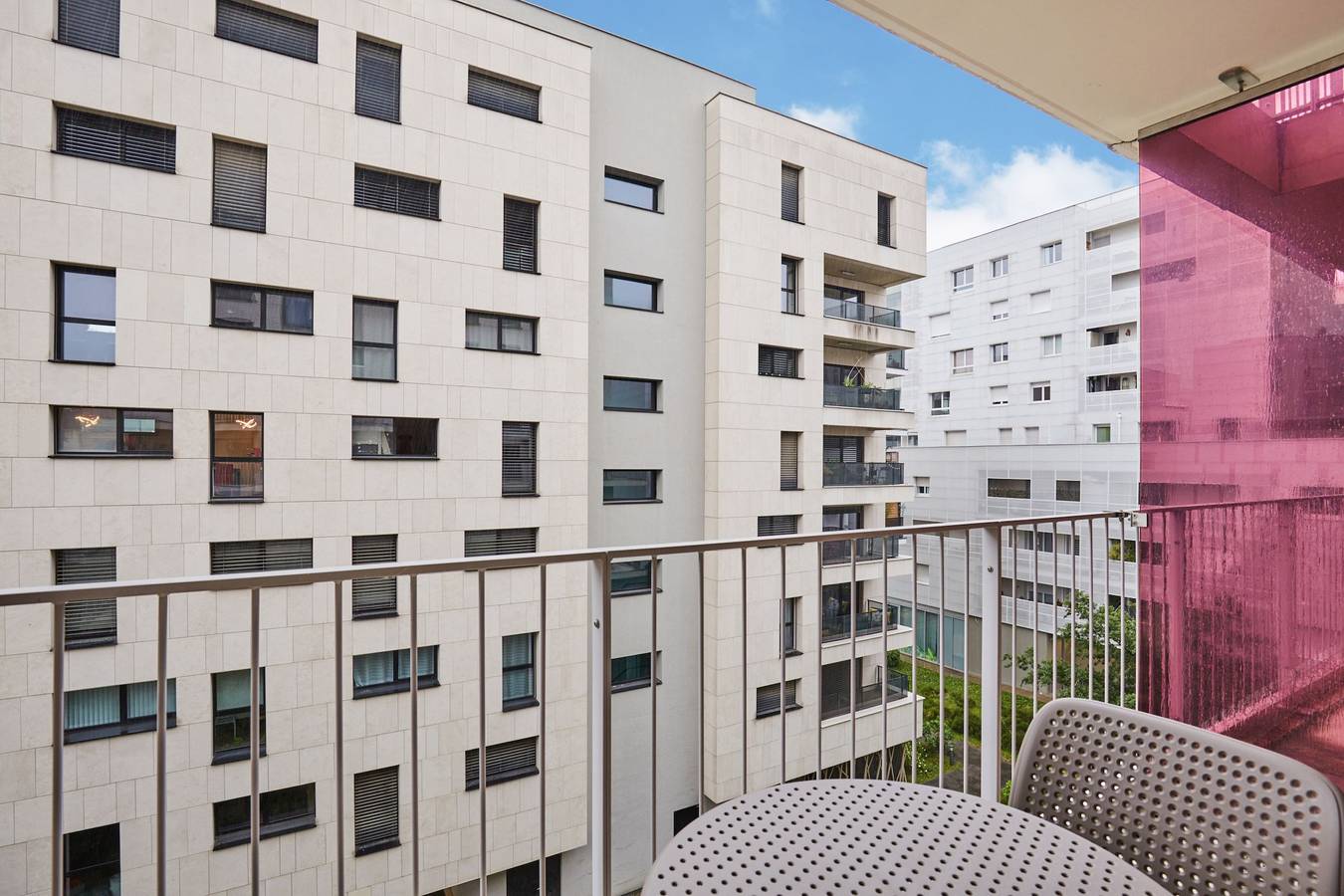 Entire studio, Appart'hôtel Odalys Confluence in Lyon, Rhône